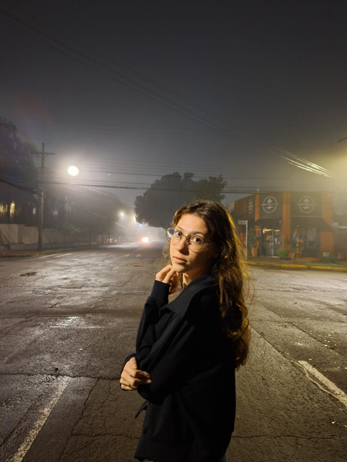 Retrato noturno, atmosfera urbana